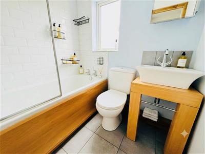 Picture 7